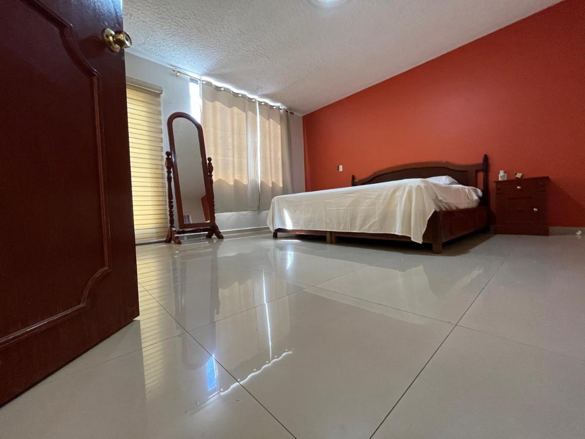 Villa Beautiful Private House In The Downtown With 3 Floors Tepatitlan Exterior foto