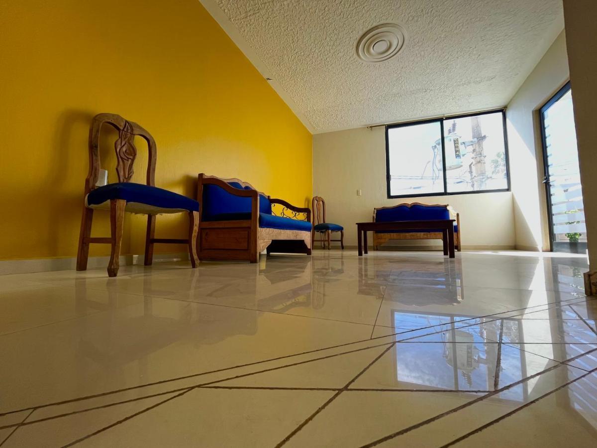 Villa Beautiful Private House In The Downtown With 3 Floors Tepatitlan Exterior foto